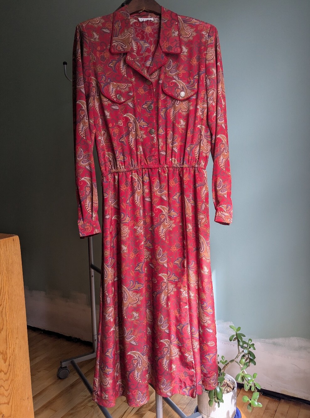 Vintage Fall Red Paisley Long Sleeve Midi Dress